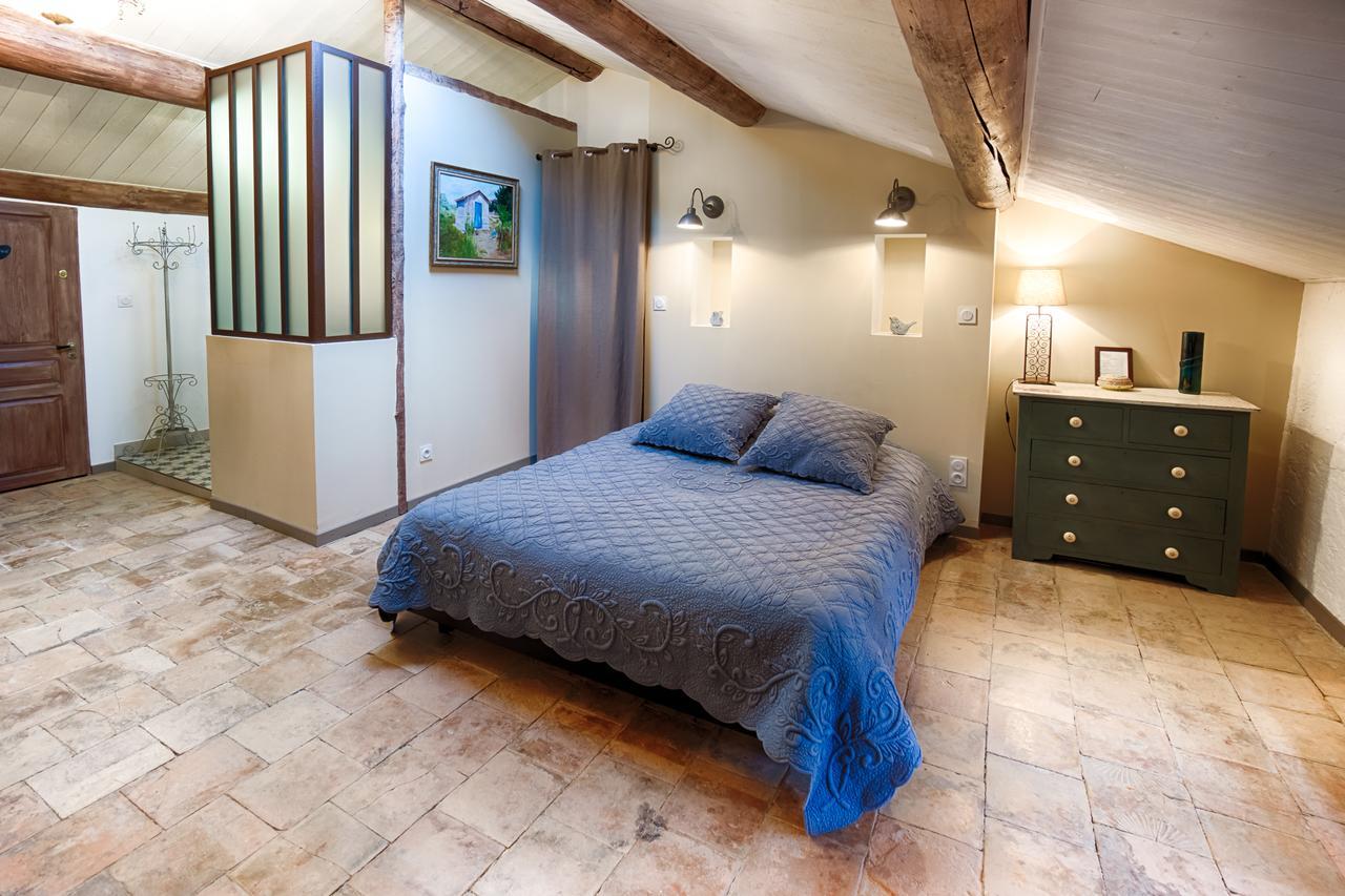 Mas De La Douceur Bed & Breakfast Saint-Andiol Ngoại thất bức ảnh