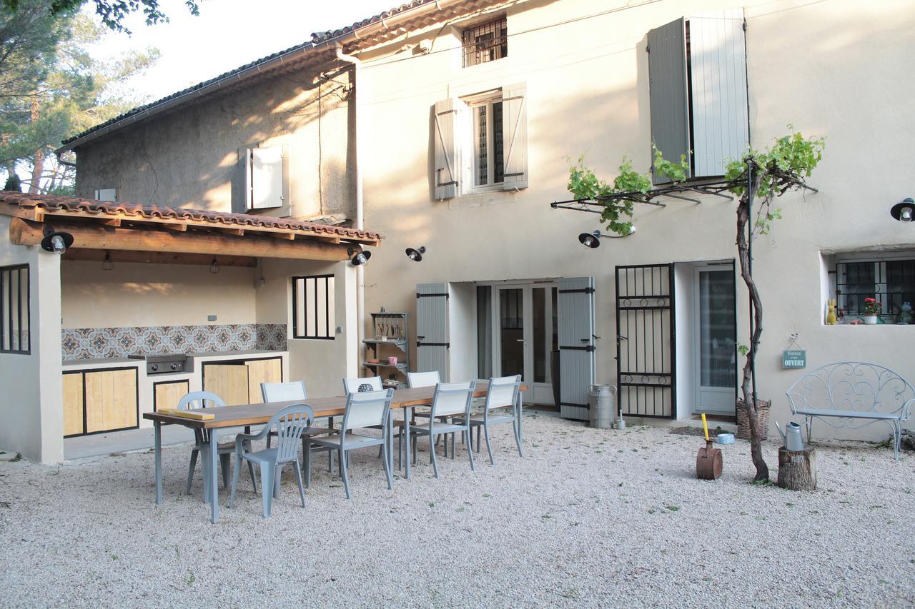 Mas De La Douceur Bed & Breakfast Saint-Andiol Ngoại thất bức ảnh